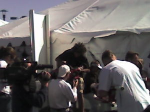 Picture of James Blake - blake-stringing.jpg