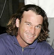 Picture of Carlos Moya - moya-cart2.jpg